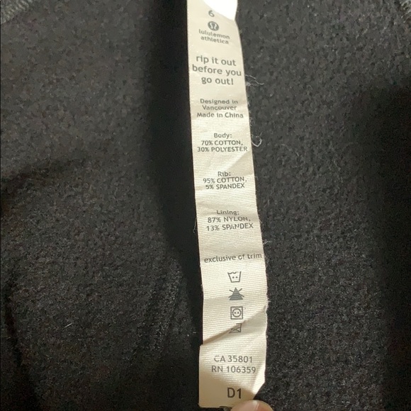 Women's Lululemon Black Scuba Hoodie Size 6 EUC - Picture 6 of 6